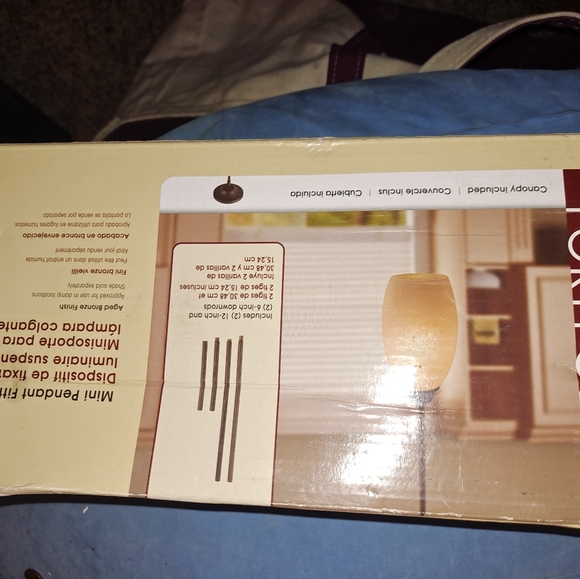 Portfoli Single Pendant - Picture 2 of 2